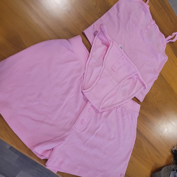 VS PINK Chic Pink Women's Pajama Set - Picture 2 of 6